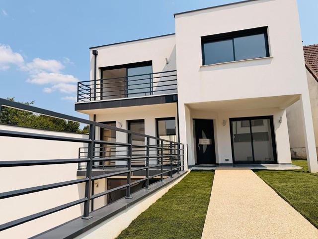 Maison 6 pièces 143 m²