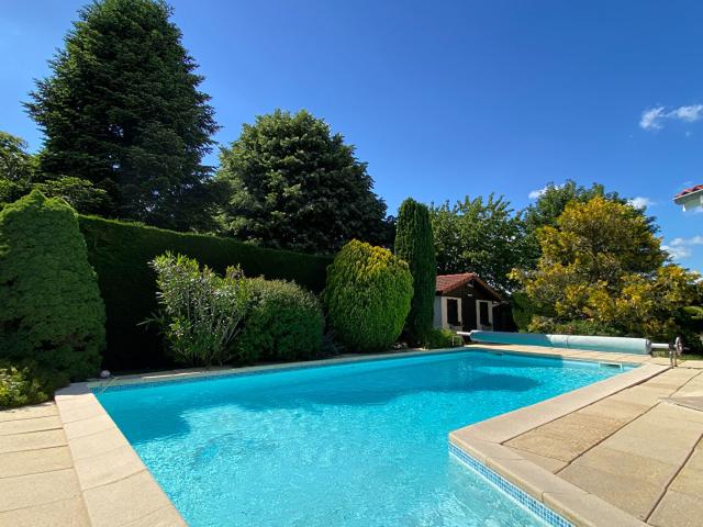 Maison 6 pièces 143 m²