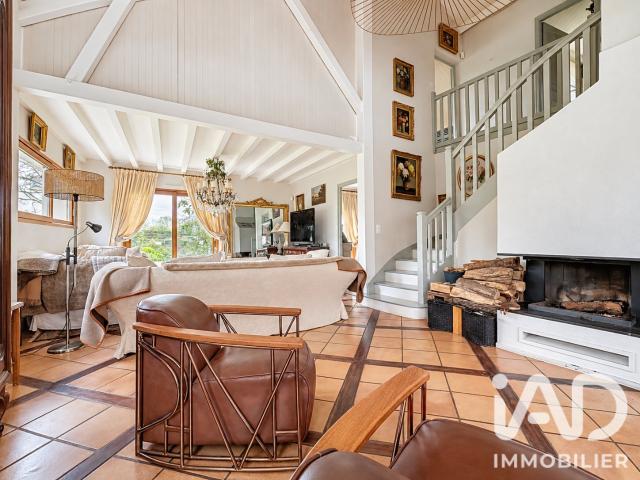 Maison 6 pièces 143 m²