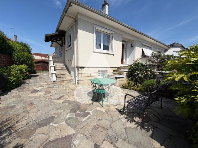 Maison 6 pièces 143 m²