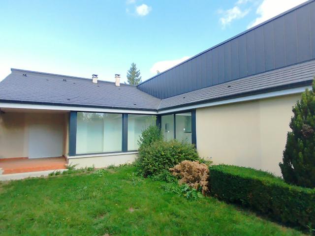 Maison 6 pièces 143 m²