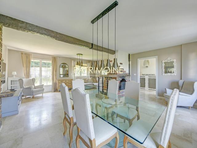 Maison 6 pièces 143 m²