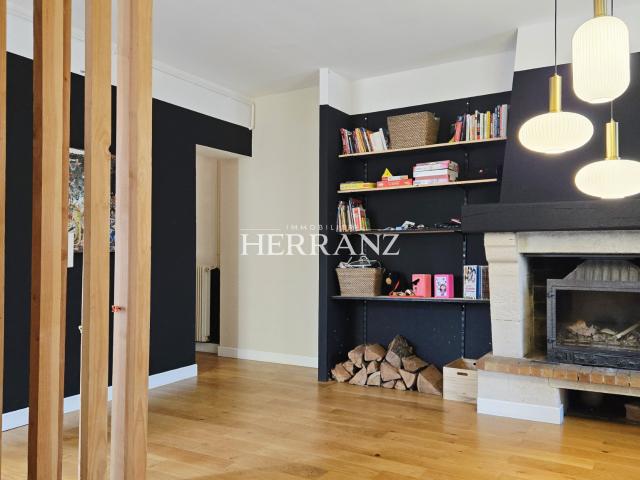 Maison 6 pièces 143 m²