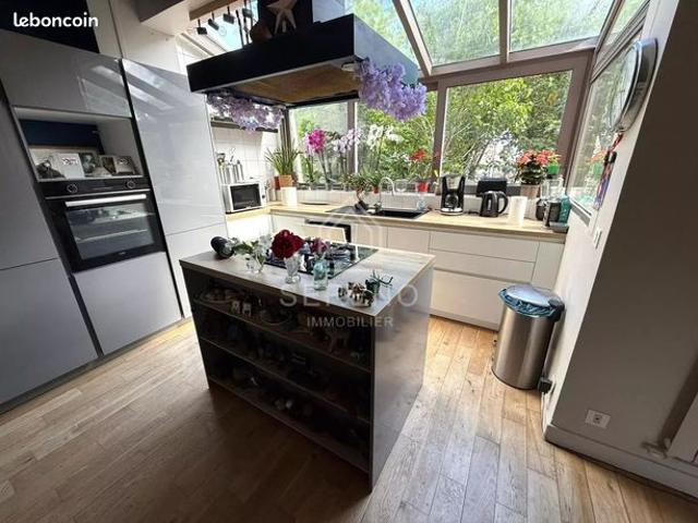 Maison 6 pièces 143 m²