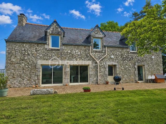 Maison 6 pièces 145 m²