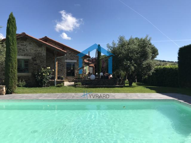 Maison 6 pièces 143 m²