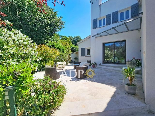 Maison 6 pièces 154 m²