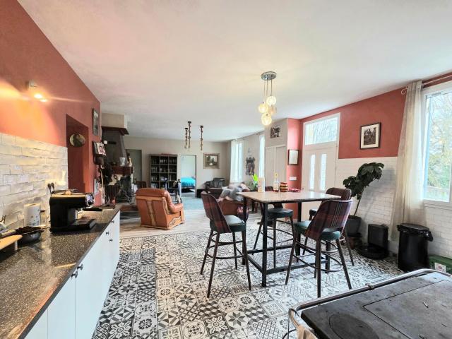 Maison 6 pièces 154 m²