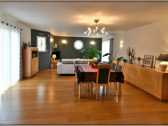 Maison 6 pièces 154 m²