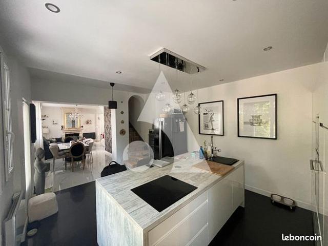 Maison 6 pièces 154 m²