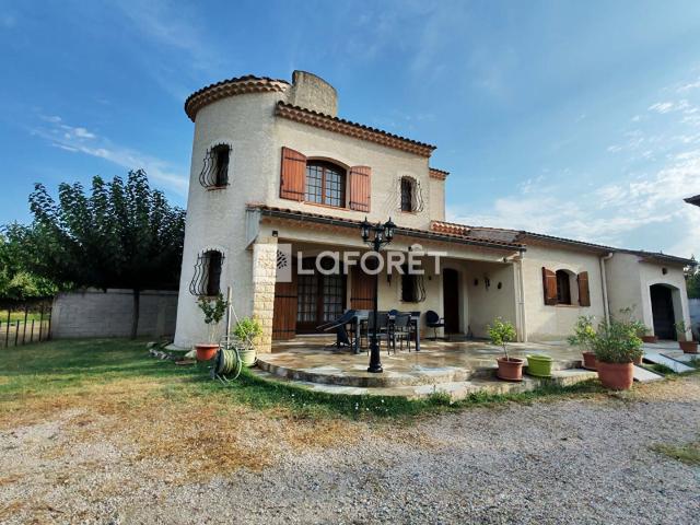 Maison 6 pièces, 154 m² à louer à Caumont sur Durance 84510