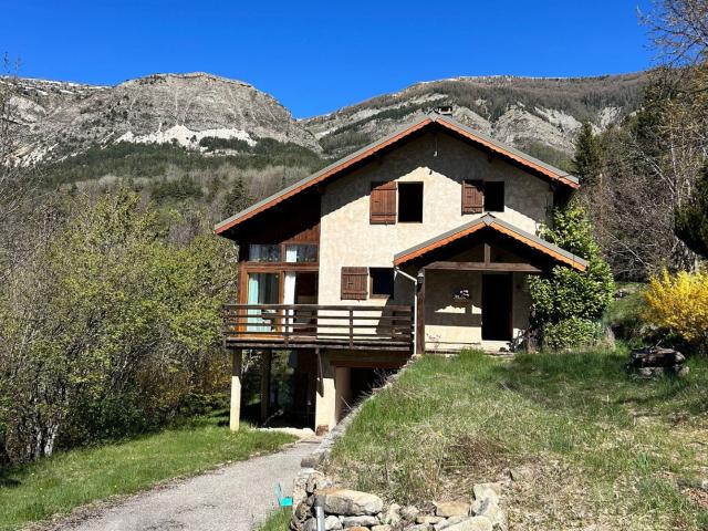 Maison 6 pièces 155 m²