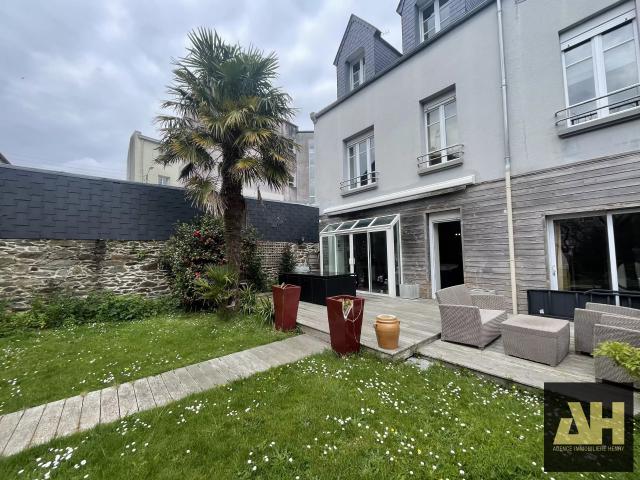 Maison 6 pièces 155 m²