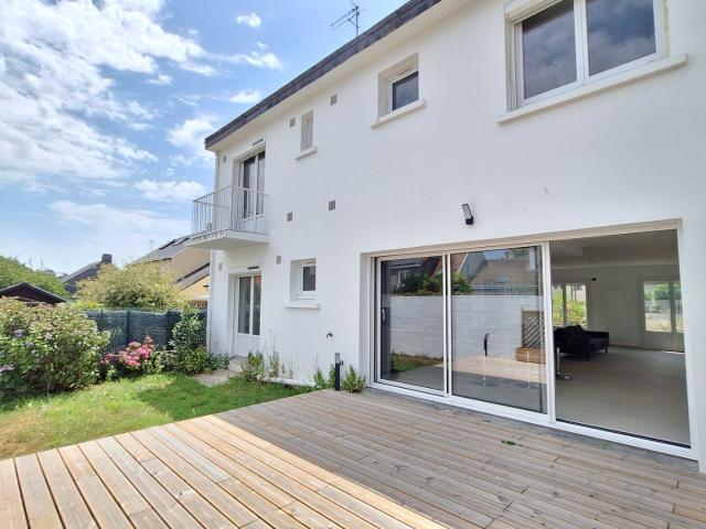 Maison 6 pièces 155 m²