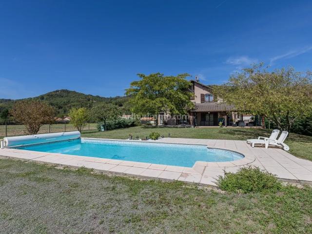 Maison 6 pièces 155 m²