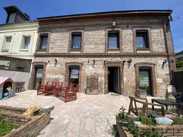 Maison 6 pièces 155 m²
