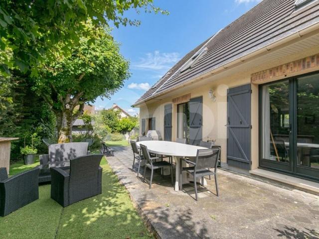 Maison 6 pièces 155 m²
