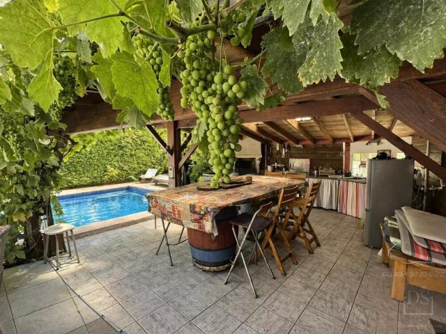 Maison 6 pièces 155 m²