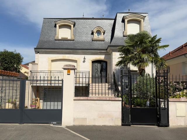 Maison 6 pièces 155 m²