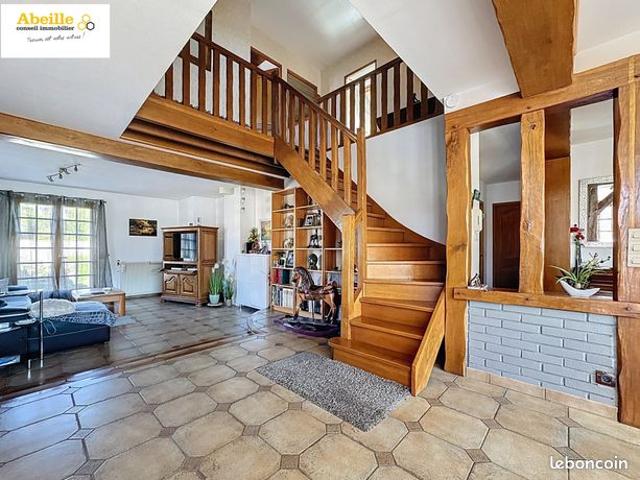 Maison 6 pièces 155 m²