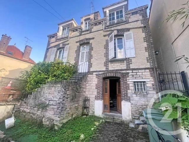 Maison 6 pièces 155 m²