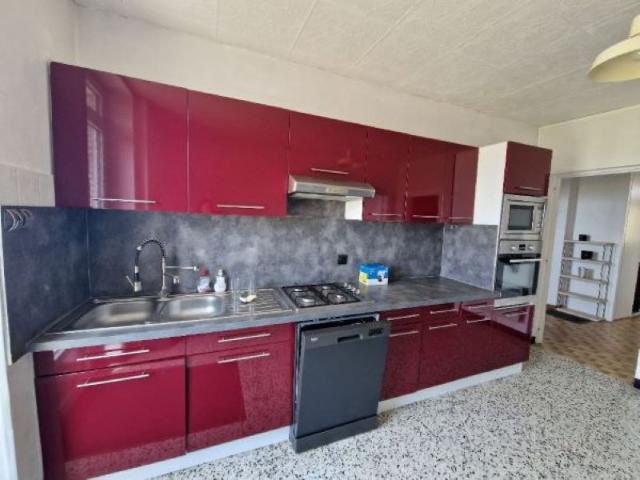 Maison 6 pièces, 155 m² à louer à Broyes 51120