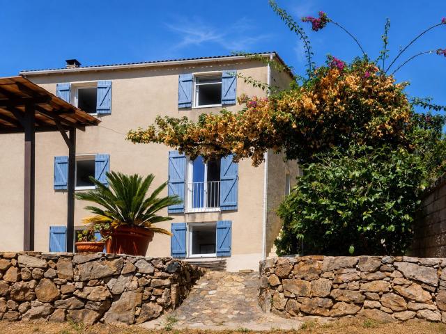 Maison 6 pièces 156 m²