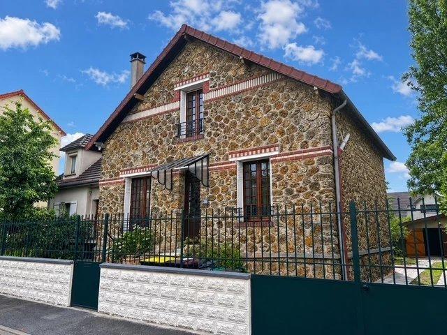 Maison 6 pièces 156 m²