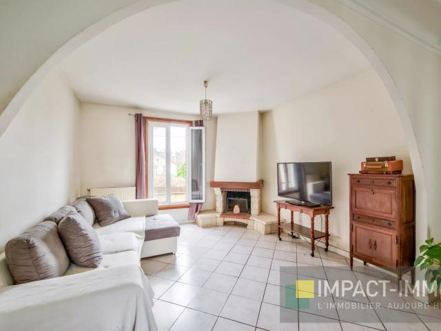 Maison 6 pièces 156 m²