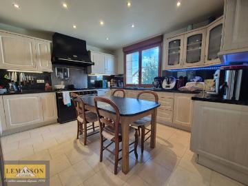 Maison 6 pièces 156 m²
