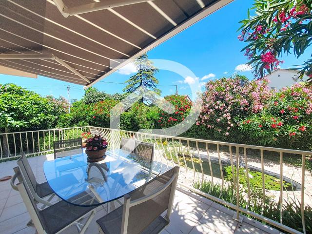 Maison 6 pièces 156 m²