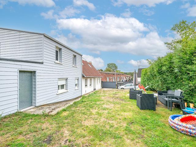 Maison 6 pièces 156 m²