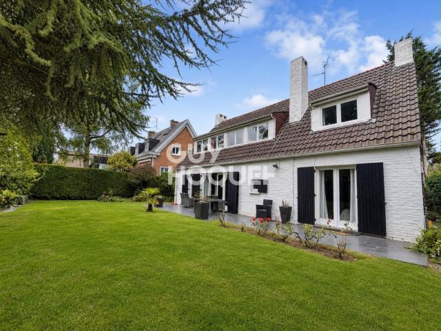 Maison 6 pièces 156 m²
