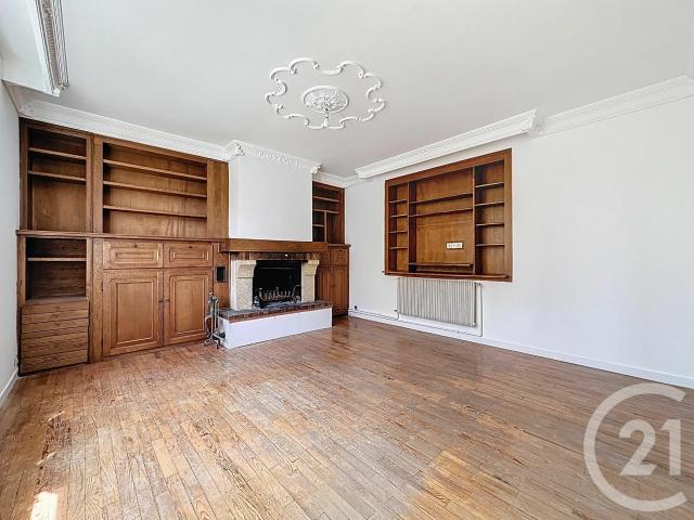 Maison 6 pièces 156 m²