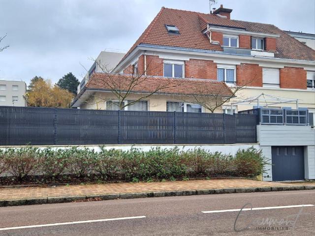 Maison 6 pièces 156 m²