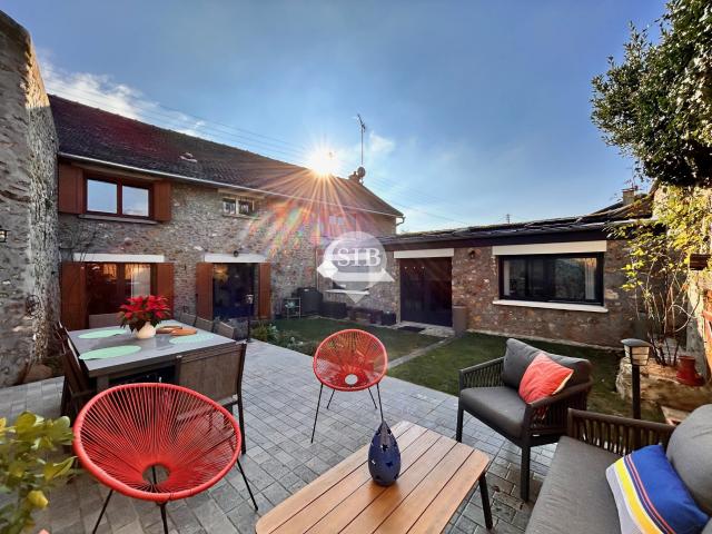 Maison 6 pièces 156 m²