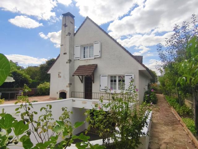 Maison 6 pièces 156 m²