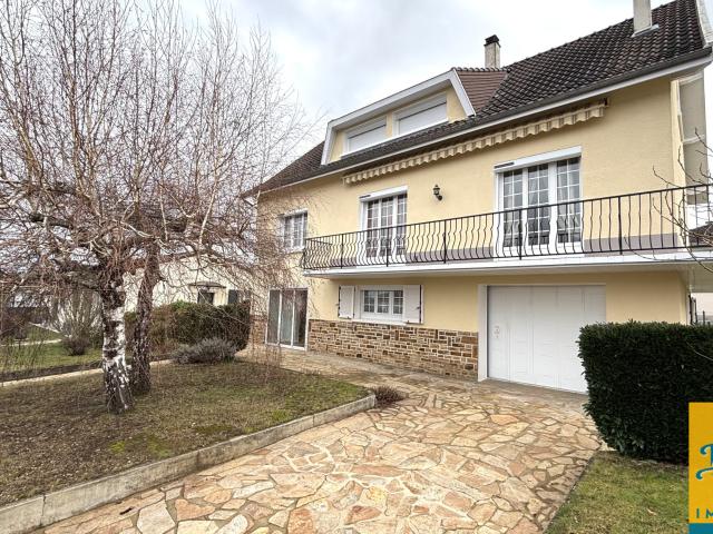 Maison 6 pièces 156 m²
