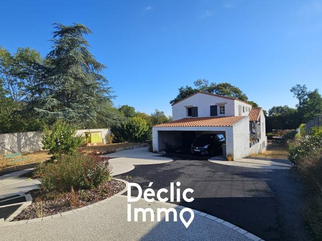 Maison 6 pièces 156 m²