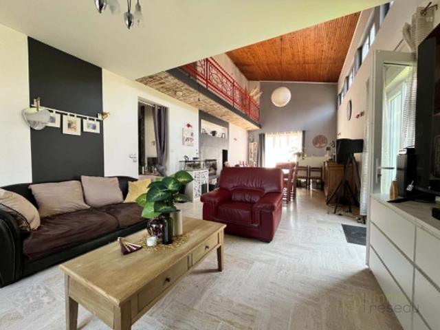 Maison 6 pièces 156 m²