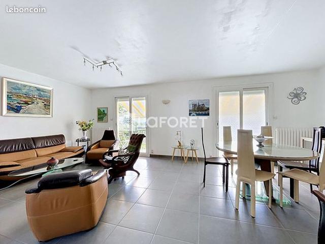 Maison 6 pièces 156 m²