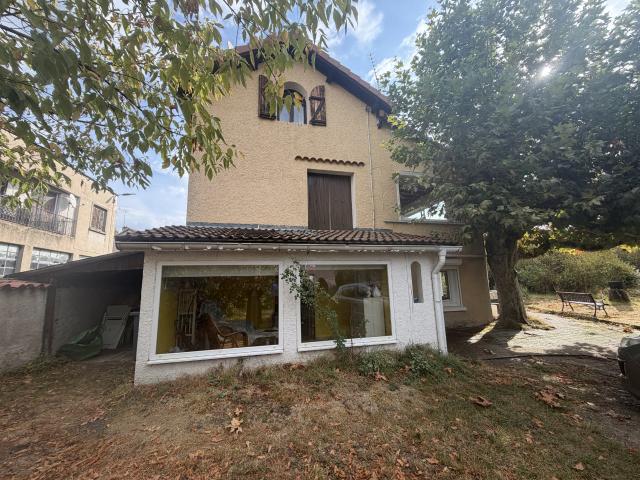 Maison 6 pièces 157 m²