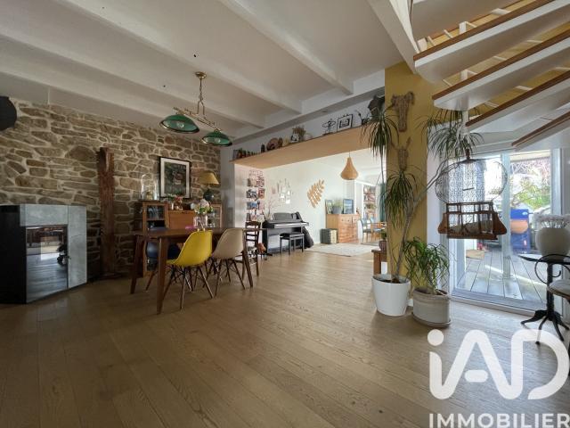 Maison 6 pièces 157 m²