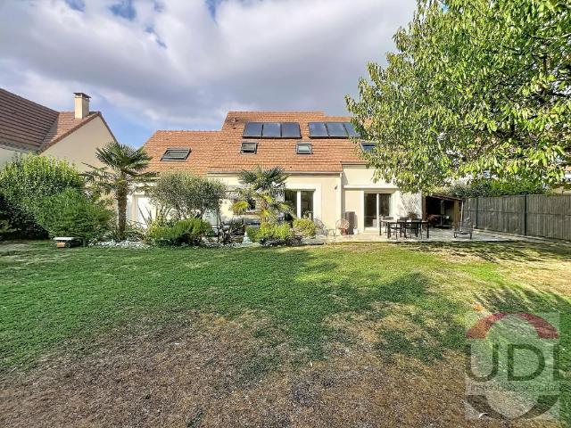 Maison 6 pièces 157 m²
