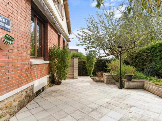 Maison 6 pièces 157 m²