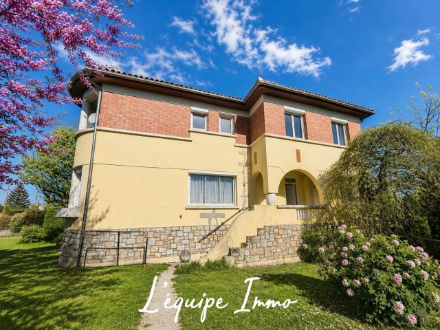 Maison 6 pièces 157 m²