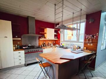 Maison 6 pièces 157 m²