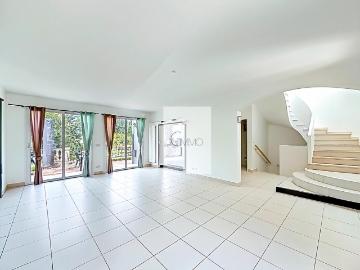 Maison 6 pièces 157 m²
