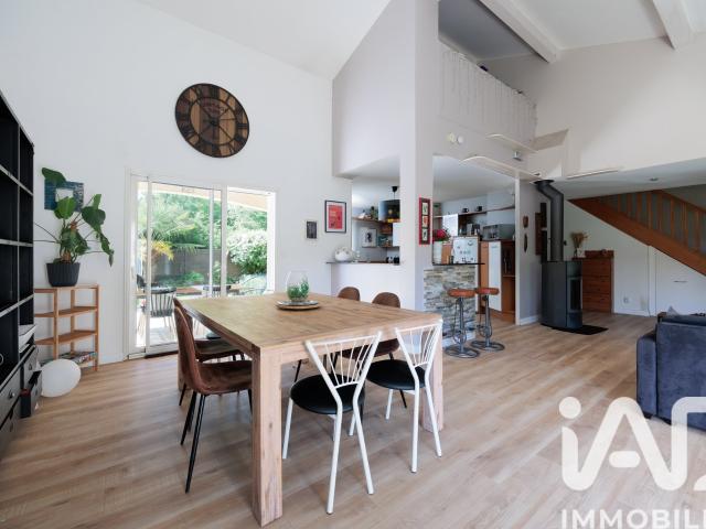 Maison 6 pièces 157 m²