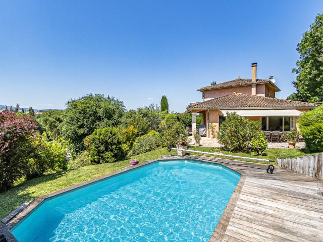 Maison 6 pièces 157 m²